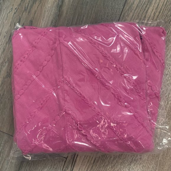 NWT ISAAC MIZRAHI CREWNECK TOP W/FORWARD SIDE SEAMS PLUM BLOSSOM XXS - Picture 9 of 9